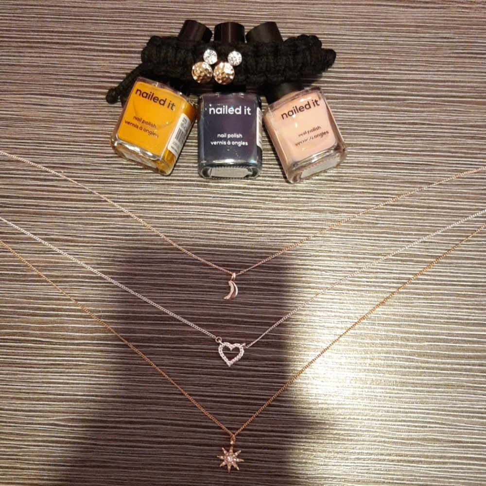 Jewellery and nail polish